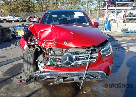 2021 Mercedes-Benz Glc 300 4Matic Suv z USA, uszkodzony, nr VIN W1N0G8EB2MF940638